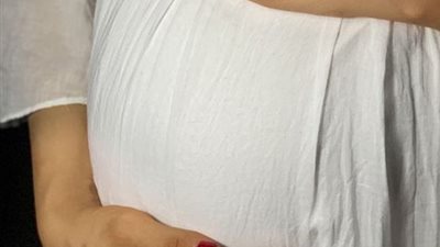 سيده توفى زوجها وهي في الشهور الاولى من الحمل
