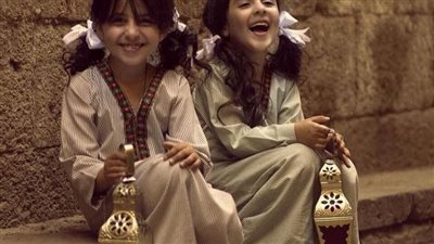  حماتى وبناتى التوأم
