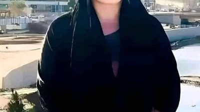 بلغت من العمر أربعين عاما وعانس كامله