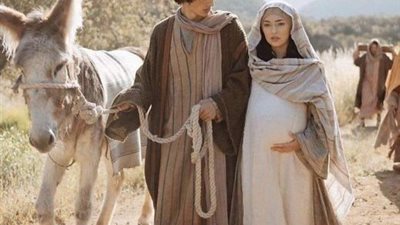 لماذا لا تنطلق الى المدينة وتبحث عن مستقبلك